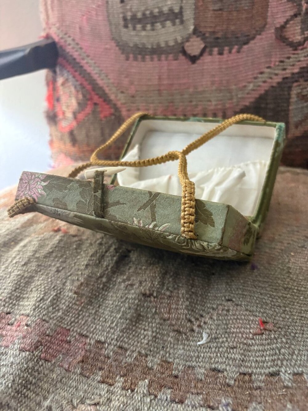 Vintage Green Floral Brocade Box Purse Handbag w Mirror - Picture 4 of 7